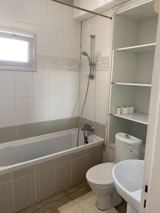 Milky Apartamento Limassol Exterior foto